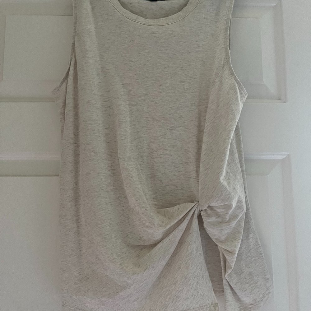 Brand New w/o Tags Twist front tank